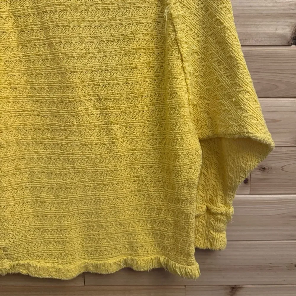 We The Free Size Medium Bright Yellow Thein Hacci V Neck Lightweight Sweater